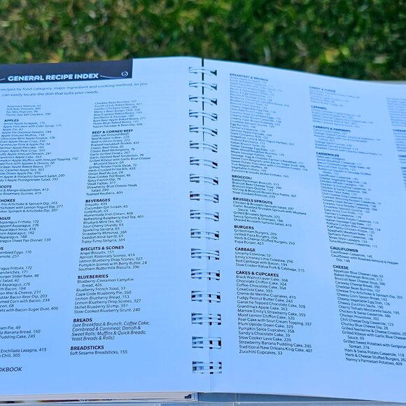 Taste of Home 25th Anniversary Cookbook Collectors Edition dated 2018 hardcover - Picture 11 of 12